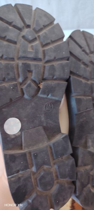 продам туфли для девочек