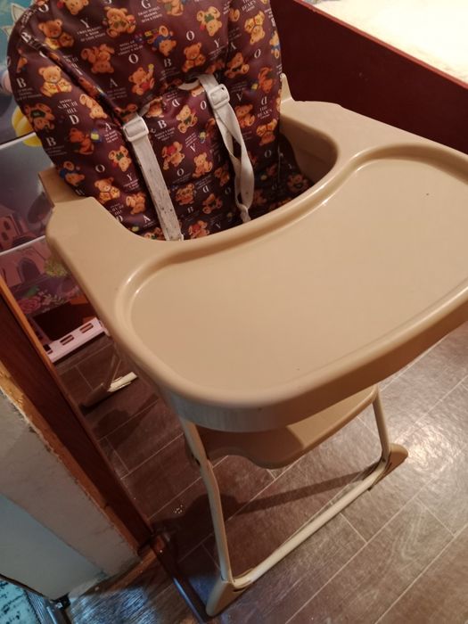 Стул детский для кормления