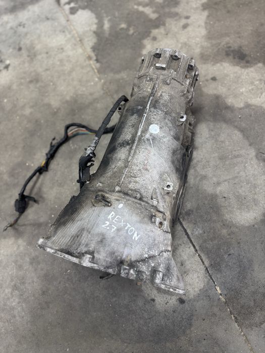 Sang yong rexton  2.7 XDI АВТОМАТ кутия