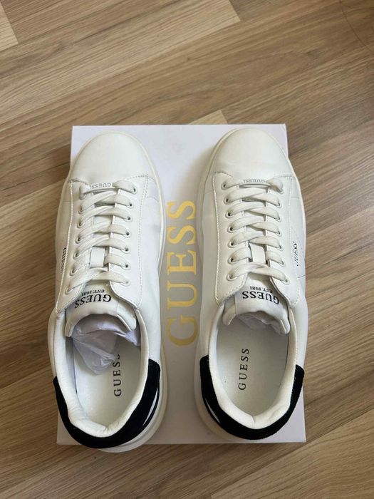 Дамски Обувки Guess, 41 номер