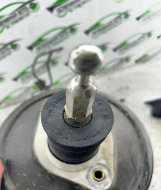 Pompa de frana+vas lichid frana 4B3612105 Volkswagen VW Passat 1999