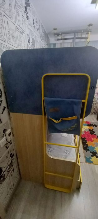 Кровать детская двухъярусная
