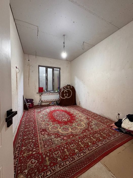 Eshonguzar srochna sotiladi. Srochna sotiladi !!!