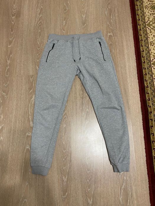 Продам серые штаны вайкики