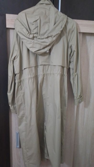 Дълъг дамски шлифер