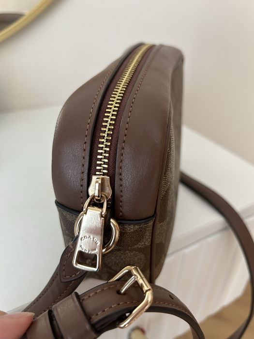 Кроссбоди сумка от coach