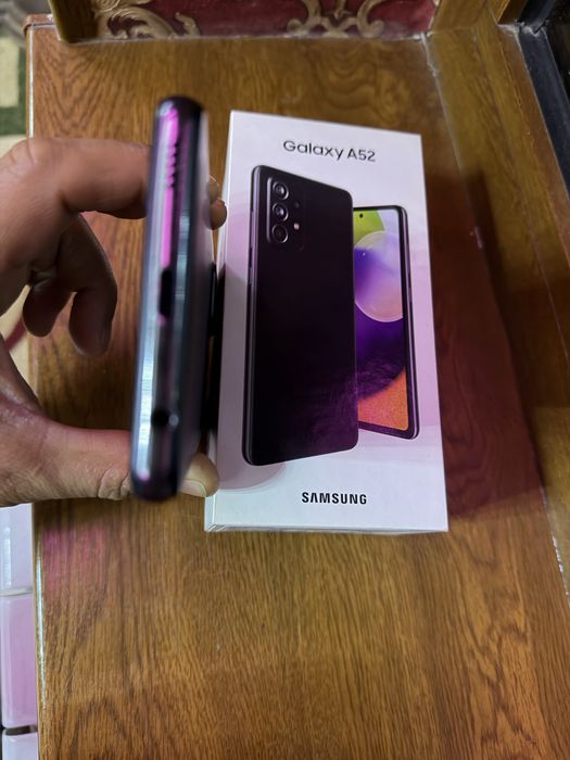 A52 blesk 128g sotiladi