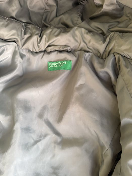 Якета Benetton за 4-5 години