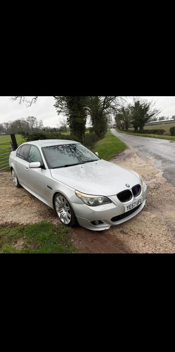 Vând urgent bmw e60 530d
