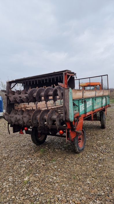 Mig Gunoi Remorca gunoi împrăștiat