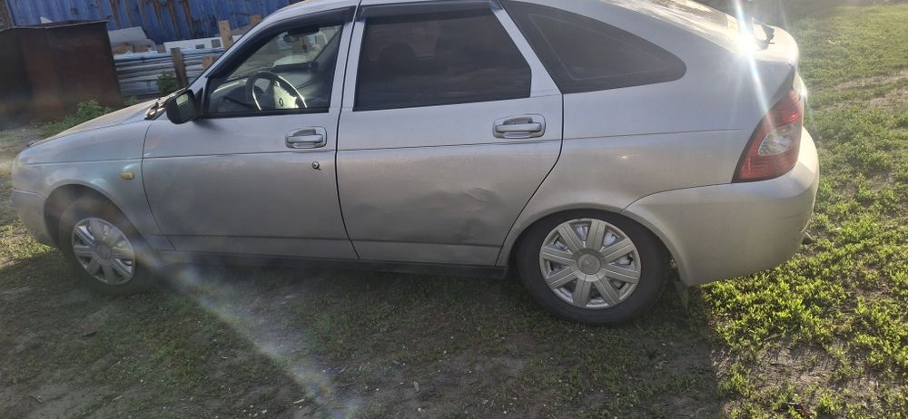 Продам авто приора 1