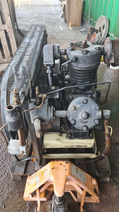 Компрессор сотилади  16 давления