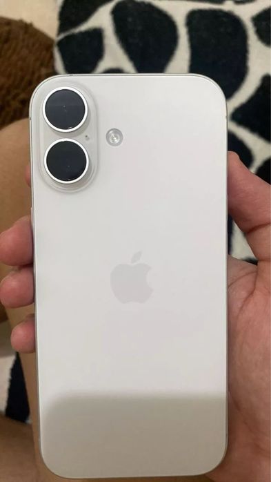 iPhone 16, 256 GB