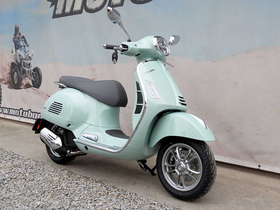 Scuter Vespa GTS 125 2025 | Rate | Leasing