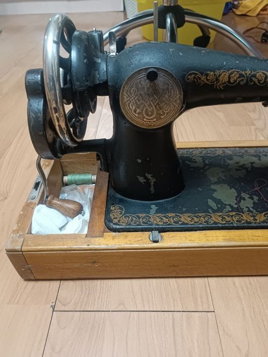 Советская швейная машинка