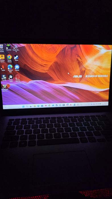 Laptop ASUS VivoBook X409JA i3, 8GB RAM, SSD 475GB, Curățat Recent