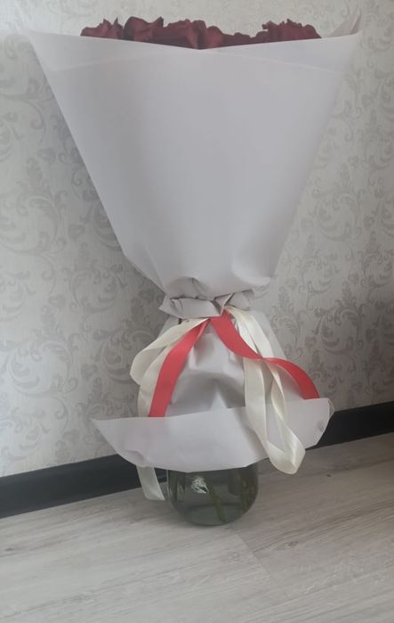 Продам цветы розы. - 25 шт