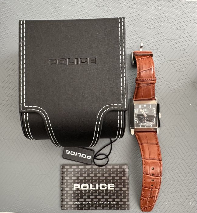 Часы Police новые