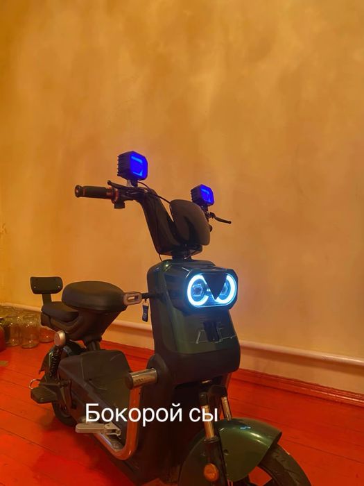 Скутер танк мопед