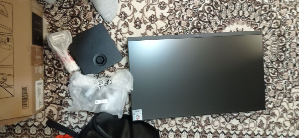 Kompyuter sotiladi 8mln 300 ming