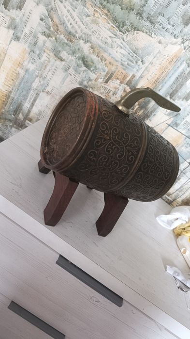 Продам медный  бочонок пивной