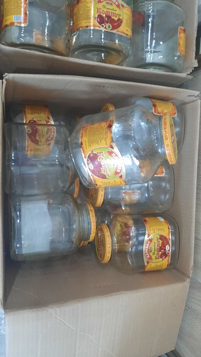 Банка стеклянный