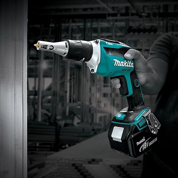 Винтоверт за гипсокартон Makita DFS452Z/Безчетков