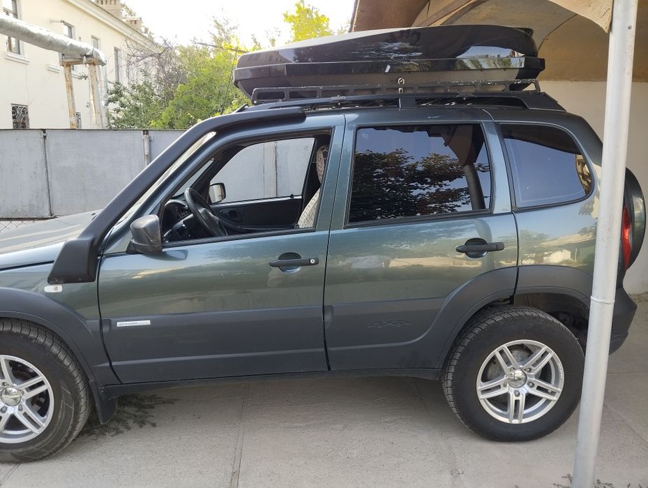 Машина сотилади Нива Шевроле