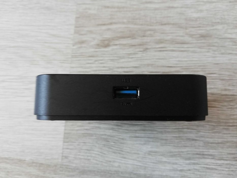 B Box Andoird TV BOX HP4406