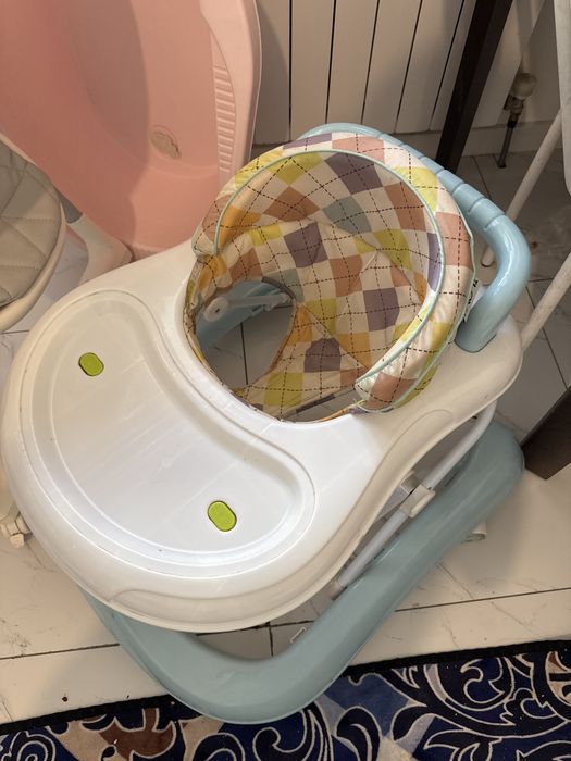 Хадунок,ванна,стульчик для кормление