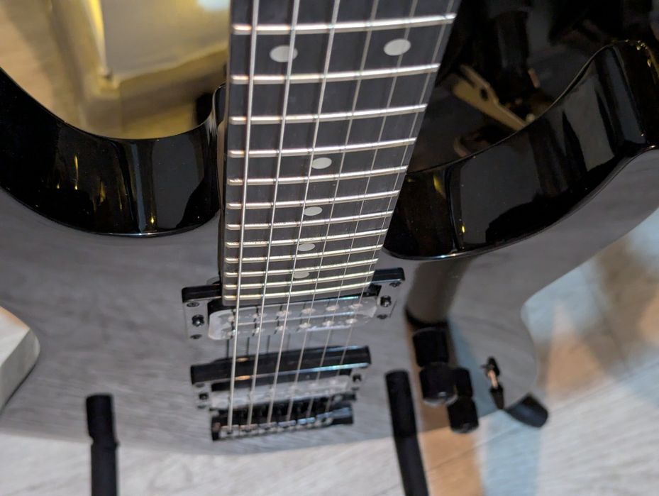 Jackson электрогитара Dinky JS11