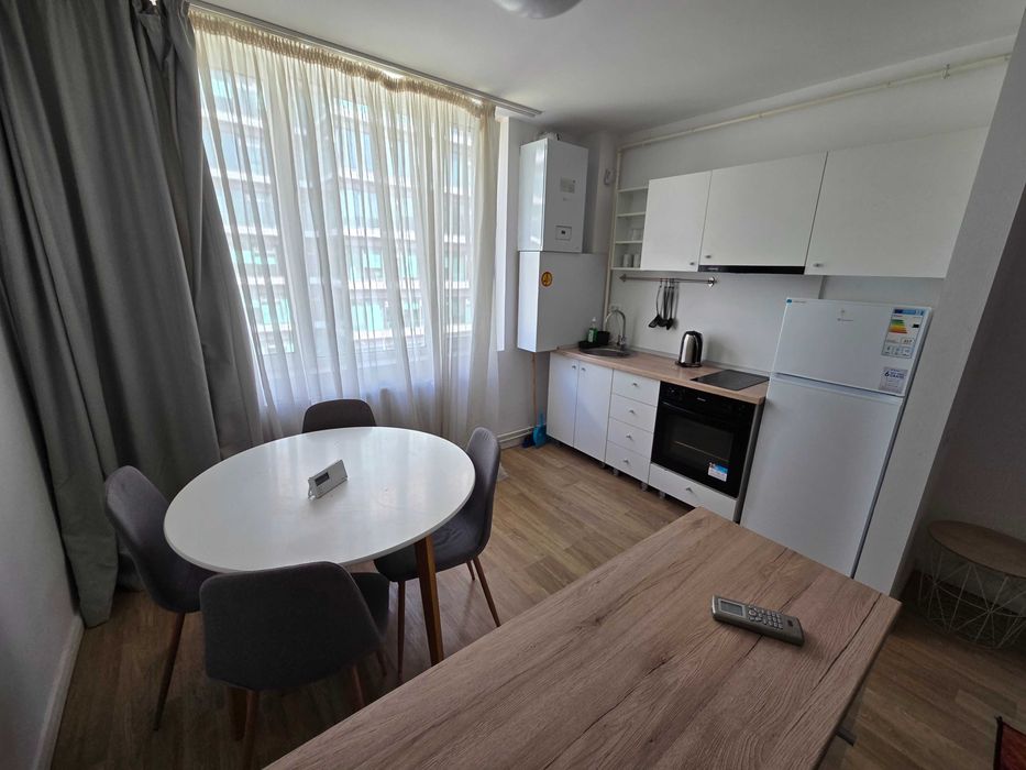 Apartament 2 camere, Aviatiei Pipera Promenada, decomandat, centrala, loc parcare, direct proprietar