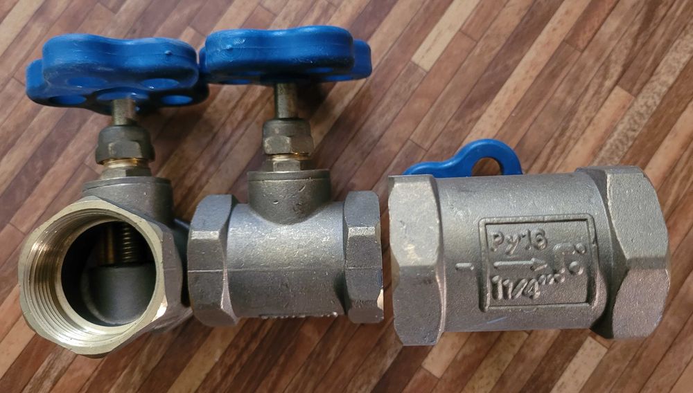Кран вентильный Ру 16 ,  д= 32 мм