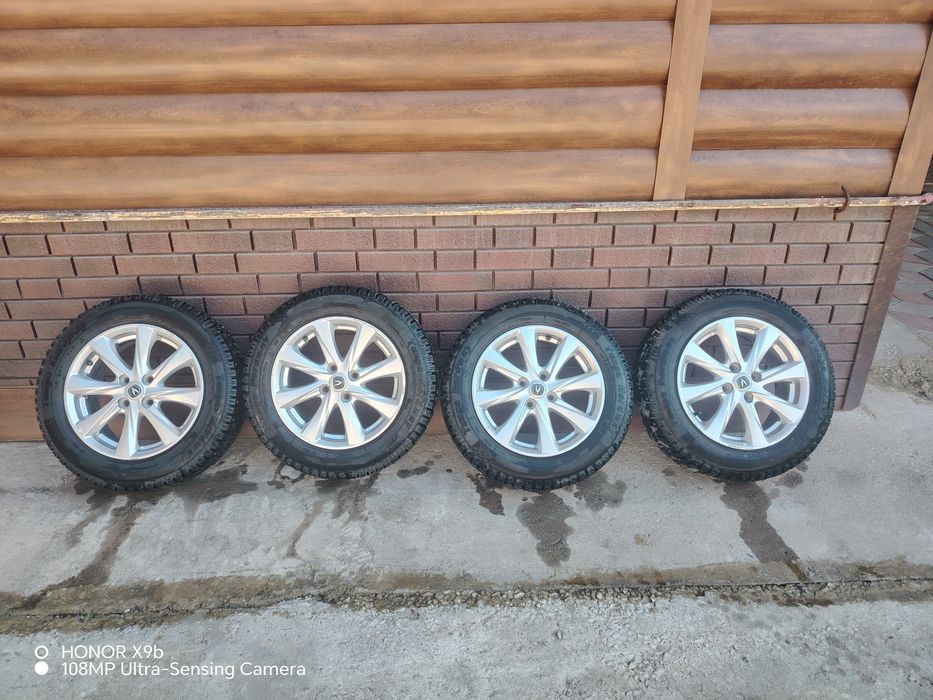 Диски с зимней резиной r15