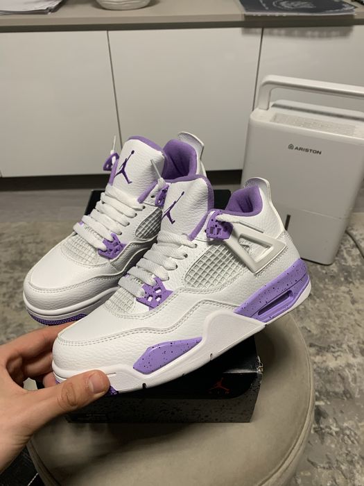 Jordan 4 Retro Purple Oreo