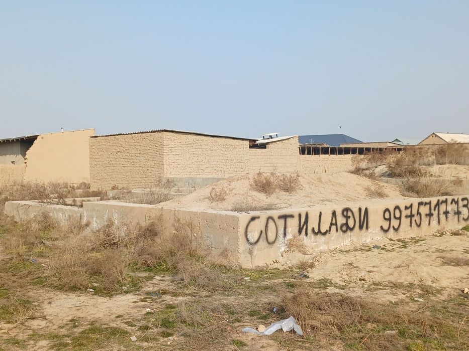 Qarshi shahar 6 sotix yer sotiladi