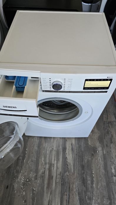 Пералня Siemens iq800