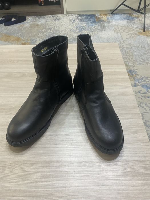 Продам Сапожки зимни . 42 размер