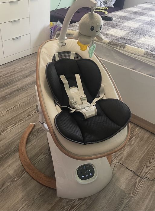 Бебешка електрическа люлка Cangaroo Triumph