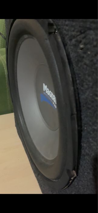 Subwoofer magnat