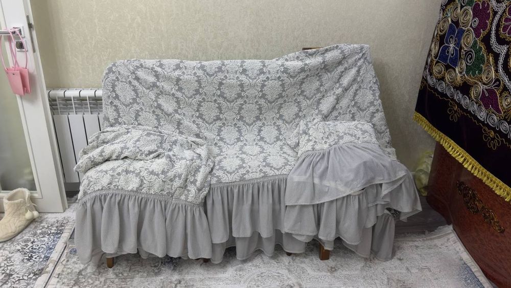 Chehol pakrival mebel uchun