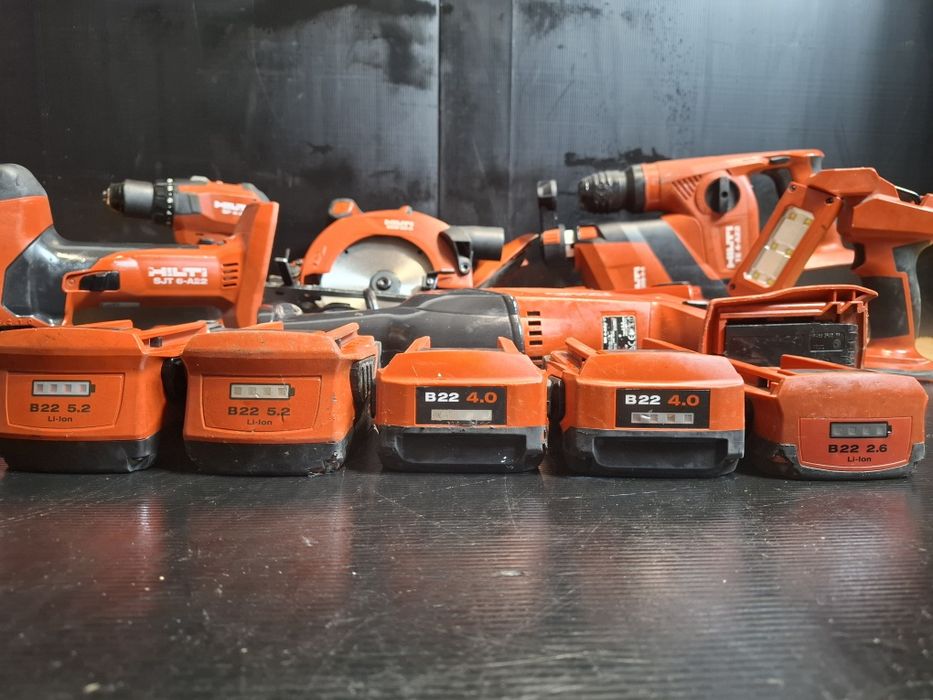Hilti set sau Separat