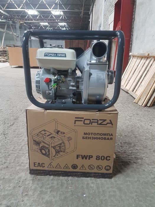 Мотопомпа, насос бензиновый,водокачка.