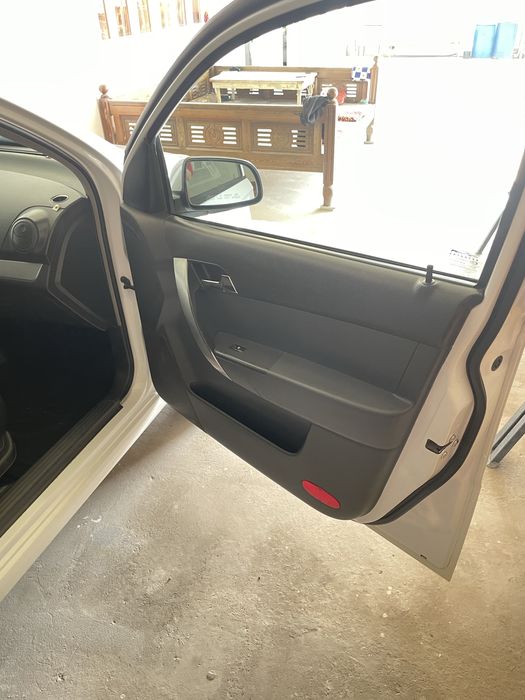 Nexia 3  2-pozitsiya