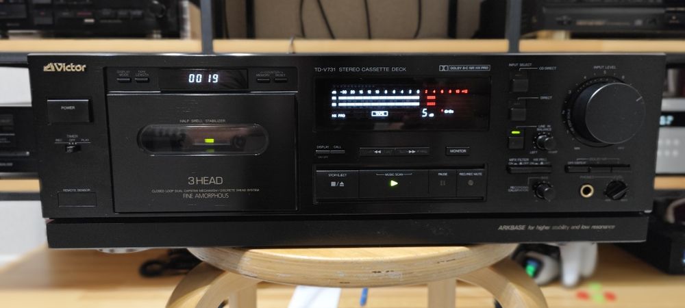 Кассетная дека Victor td-v731