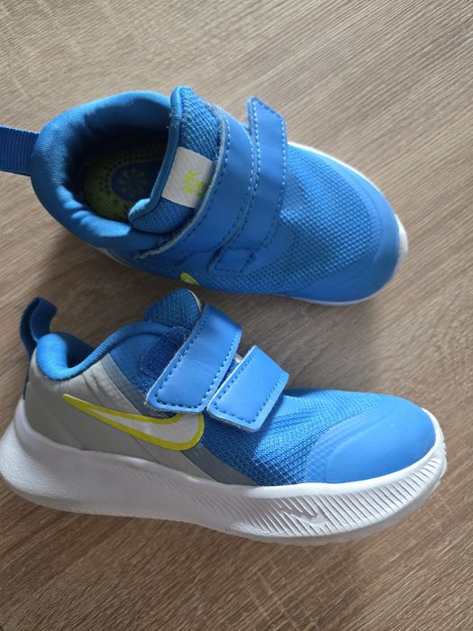 Оригинални маратонки nike