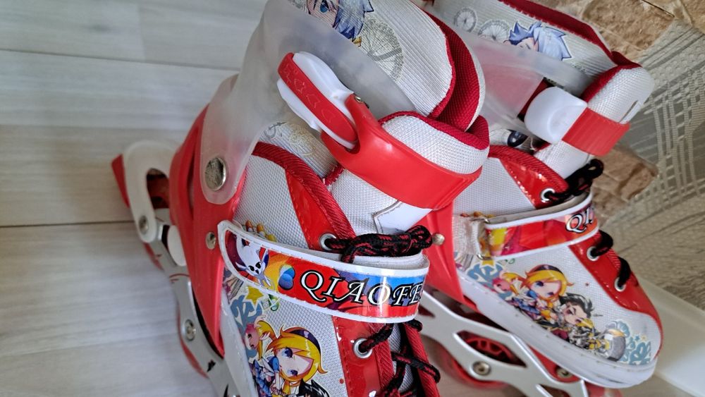 Ролик для девочек новое в упаковке