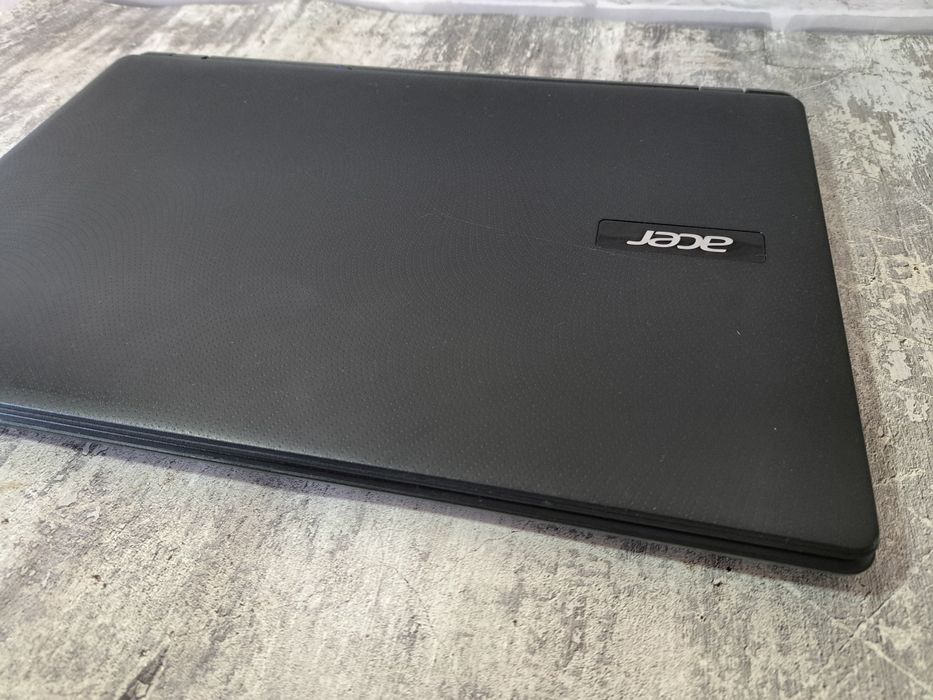 Продам ноутбук ACER Aspire EX-2519  (идеал)