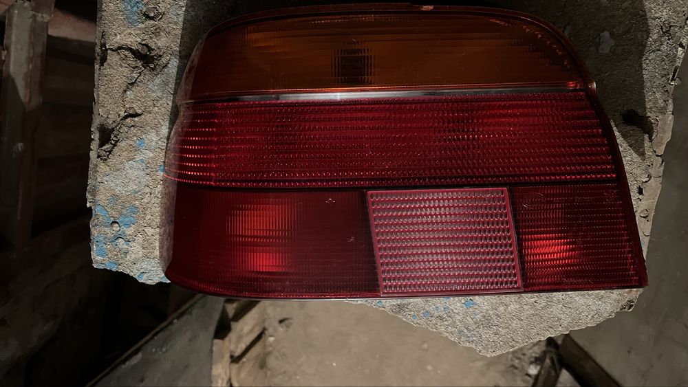 Продам задние фонари бмв е 39