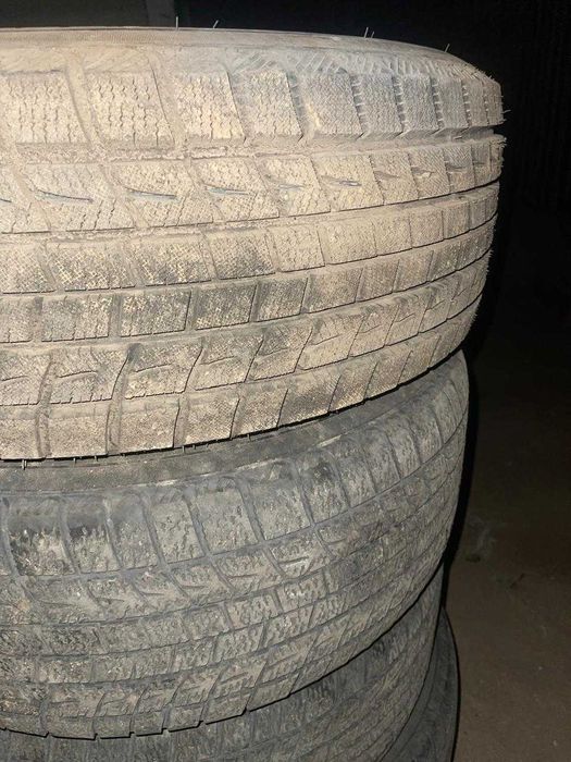 шины зимние б/у размер 265/65/R17